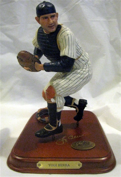 YOGI BERRA DANBURY MINT STATUE w/BOX & PAPERWORK