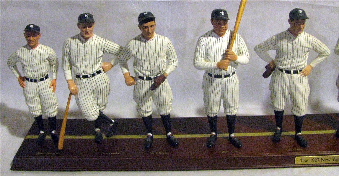 1927 NEW YORK YANKEES DANBURY MINT TEAM STATUE