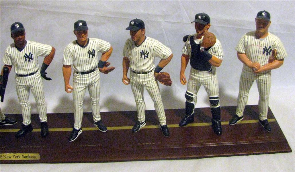 1998 NEW YORK YANKEES DANBURY MINT TEAM STATUE