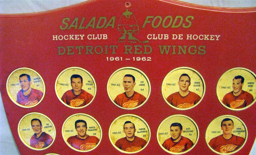 1961-62 DETROIT RED WINGS SALADA COIN SET w/SHIELD