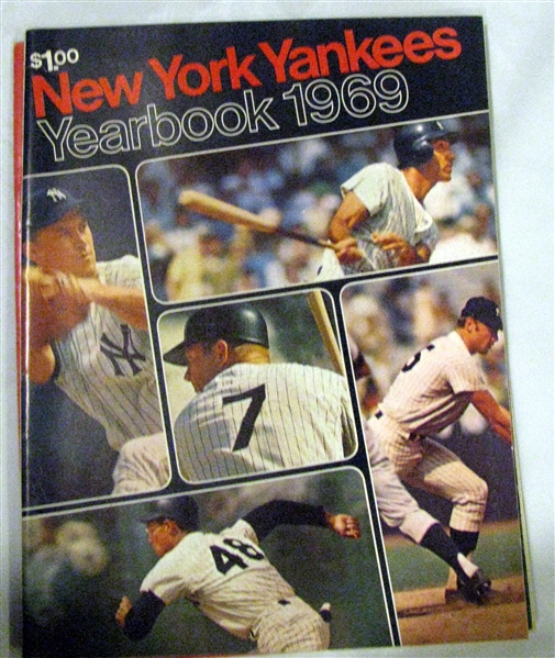 1967 / 1968 & 1969 NEW YORK YANKEES YEARBOOKS - 3