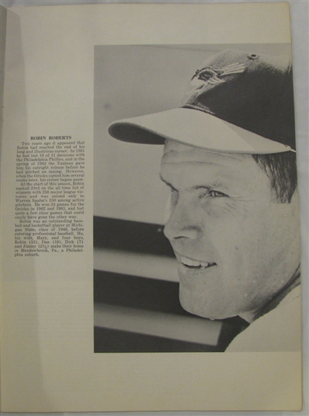 1964 BALTIMORE ORIOLES YEARBOOK - LARGE SIZE