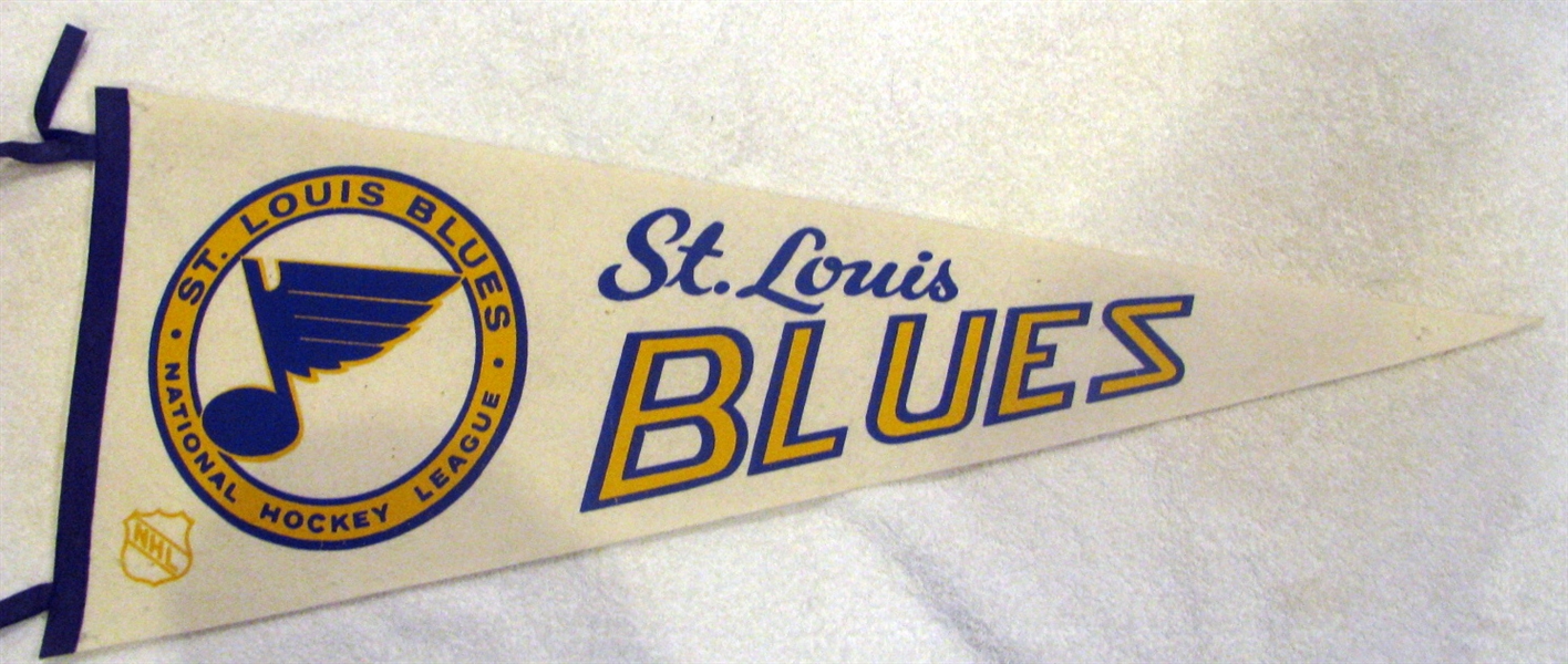 60's ST. LOUIS BLUES PENNANT