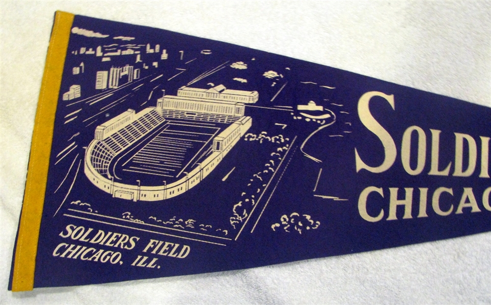 50's CHICAGO BEARS SOLDIERS FIELD PENNANT