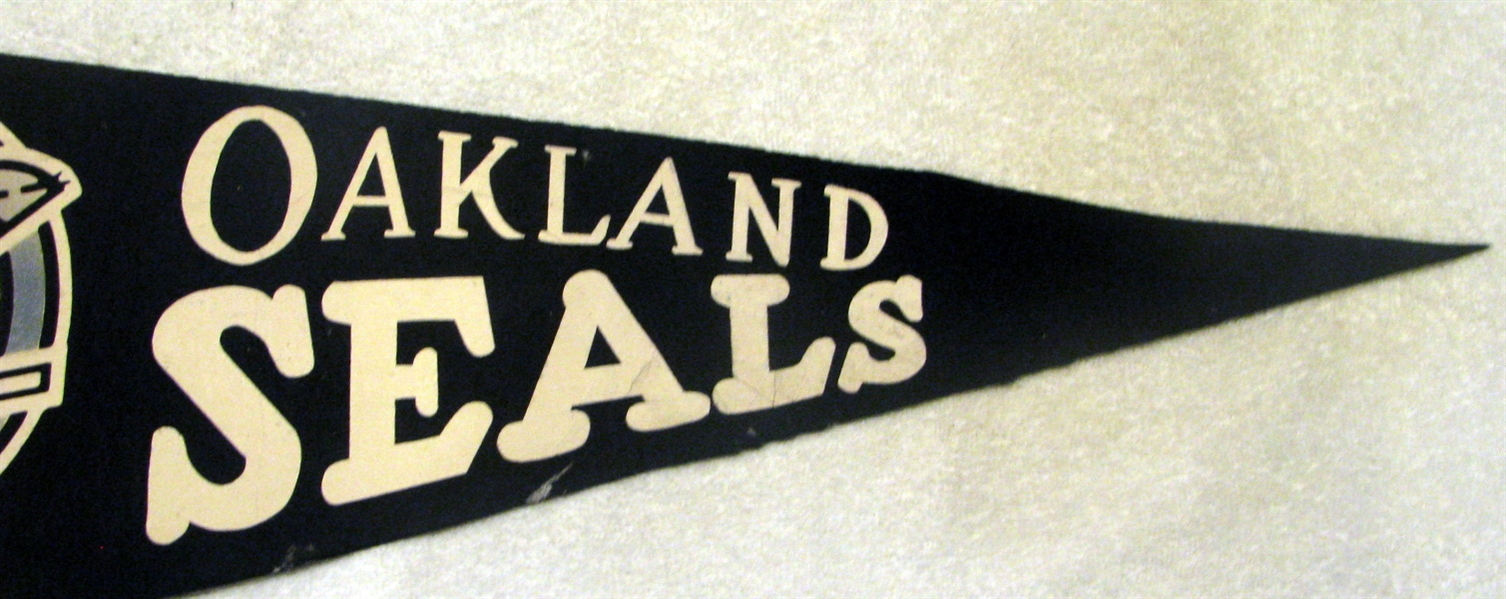 60's NHL OAKLAND SEALS PENNANT