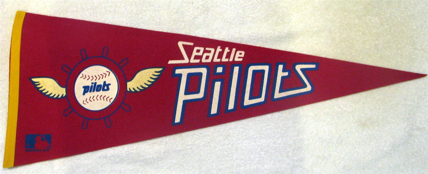 1969 SEATTLE PILOTS PENNANT - ONLY YEAR OF FRANCHISE!