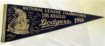 1966 LOS ANGELES DODGERS "NATIONAL LEAGUE CHAMPIONS" PENNANT w/PLAYERS NAMES