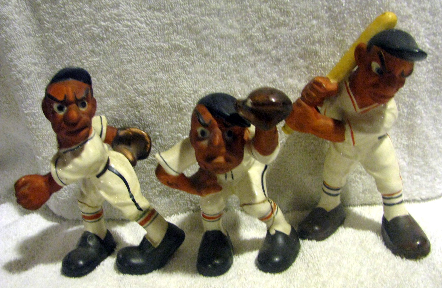 mini baseball figurines