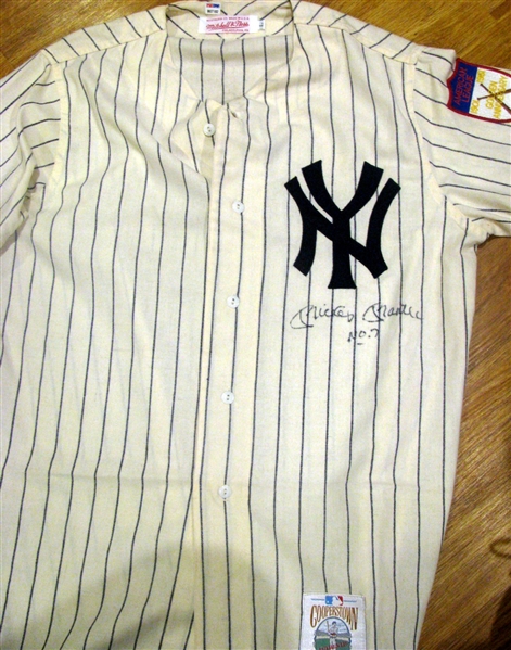 MICKEY MANTLE 1951 REPLICA YANKEE JERSEY w/INSCRIPTION & PSA/DNA LOA