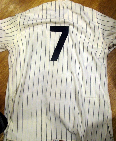 MICKEY MANTLE 1951 REPLICA YANKEE JERSEY w/INSCRIPTION & PSA/DNA LOA