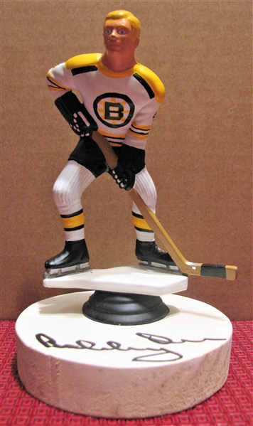 BOBBY ORR SIGNED STATUE w/CAS COA