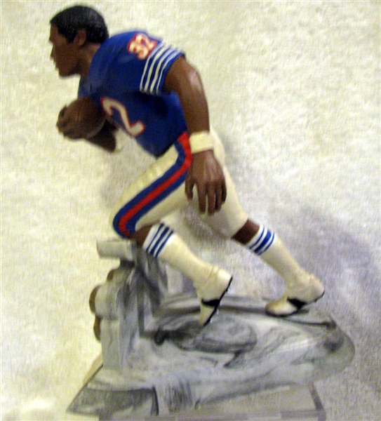 1991 O.J. SIMPSON AUTOGRAPHED SALVINO STATUE- 2003 YARDS