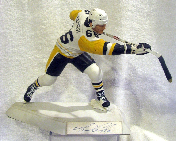 1991 MARIO LEMIEUX AUTOGRAPHED SALVINO STATUE