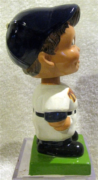 60's MINNESOTA TWINS SQUARE GREEN BASE BOBBING HEAD