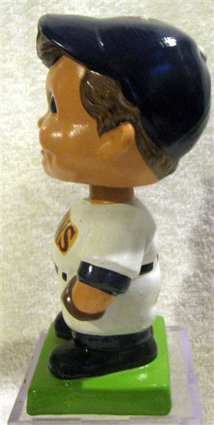 60's MINNESOTA TWINS SQUARE GREEN BASE BOBBING HEAD