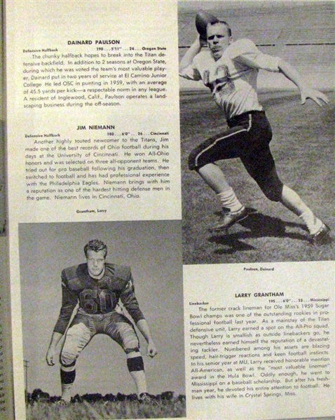 1961 NEW YORK TITANS YEARBOOK- RARE!