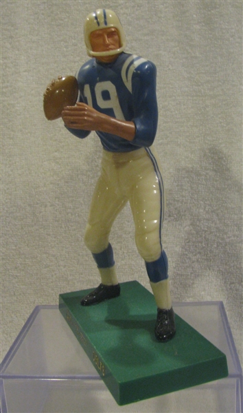 60's JOHNNY UNITAS HARTLAND STATUE