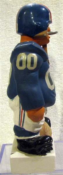 60's NEW YORK GIANTS LARGE KAIL STANDING LINEMAN STATUE