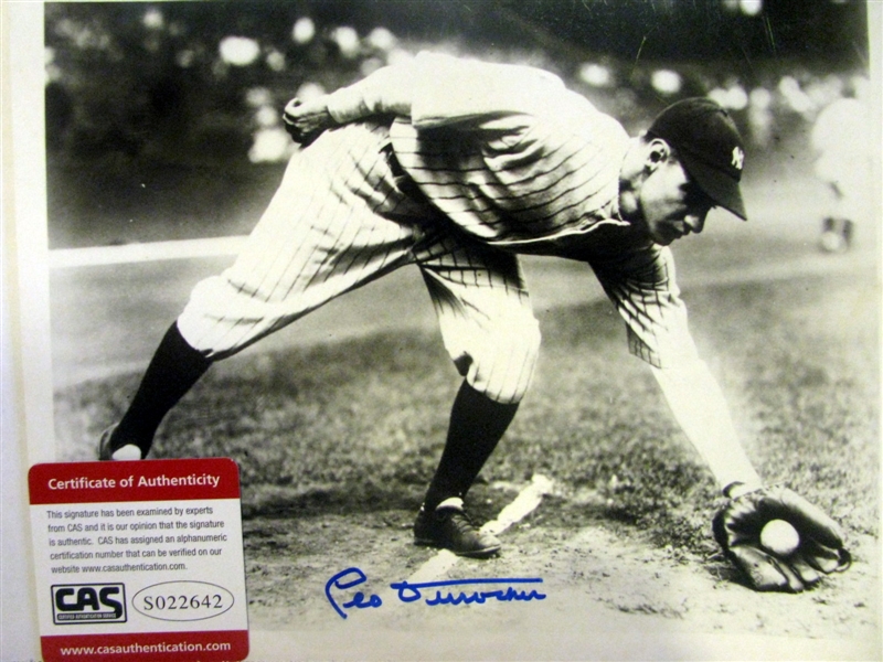 LEO DUROCHER SIGNED 8 X 10 PHOTO w/CAS COA