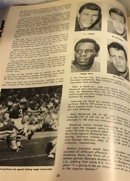 1969 KANSAS CITY CHIEFS vs BOSTON PATRIOTS AFL PROGRAM