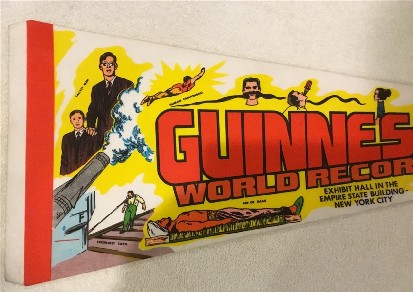 VINTAGE GUINNESS WORLD RECORDS PENNANT- w/BABE RUTH