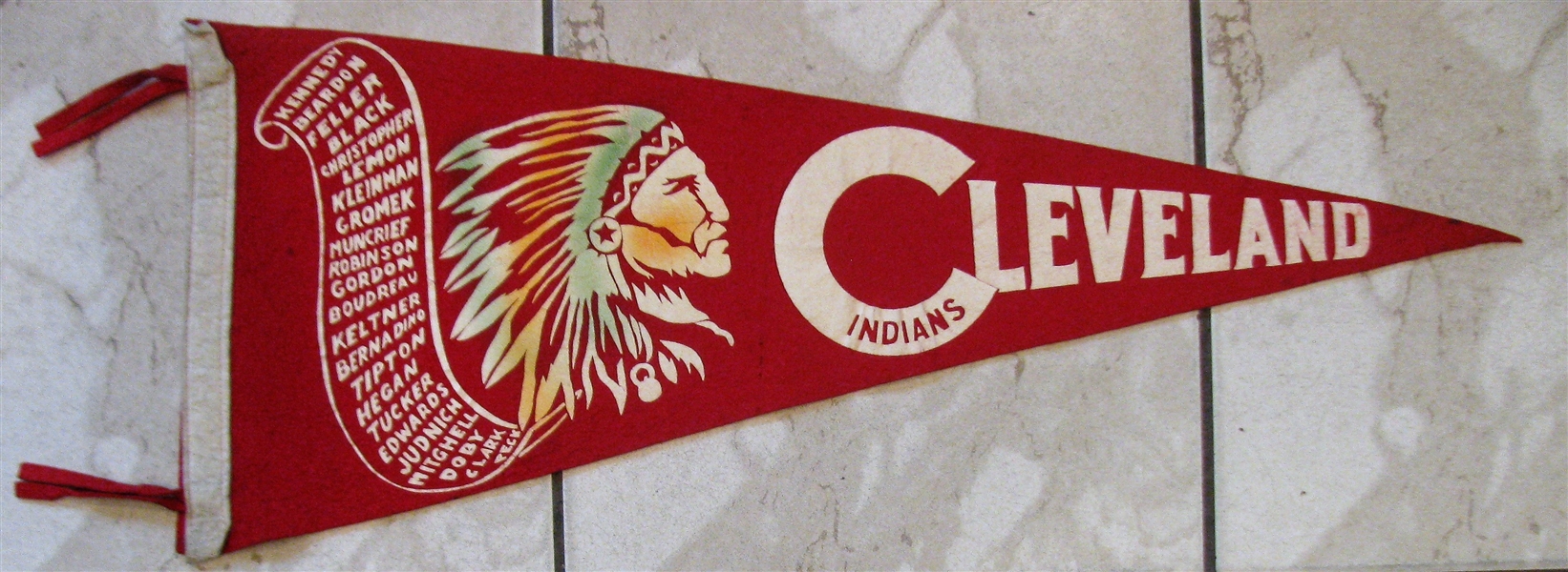 40's CLEVELAND INDIANS SCROLL PENNANT