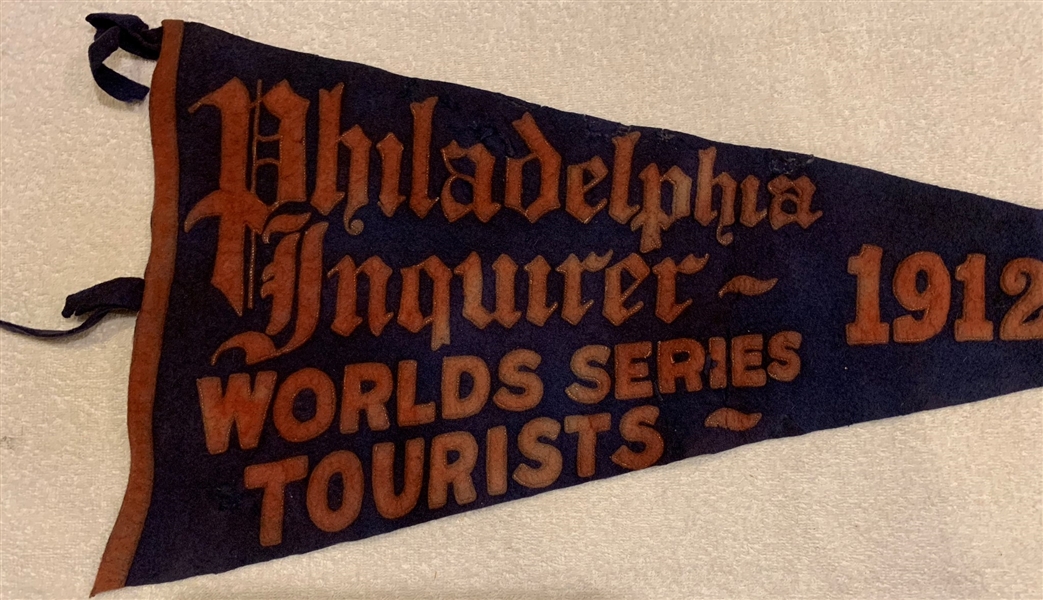 1912 PHILADELPHIA INQUIRER WORLD SERIES TOURISTS PENNANT w/BAT & BALL
