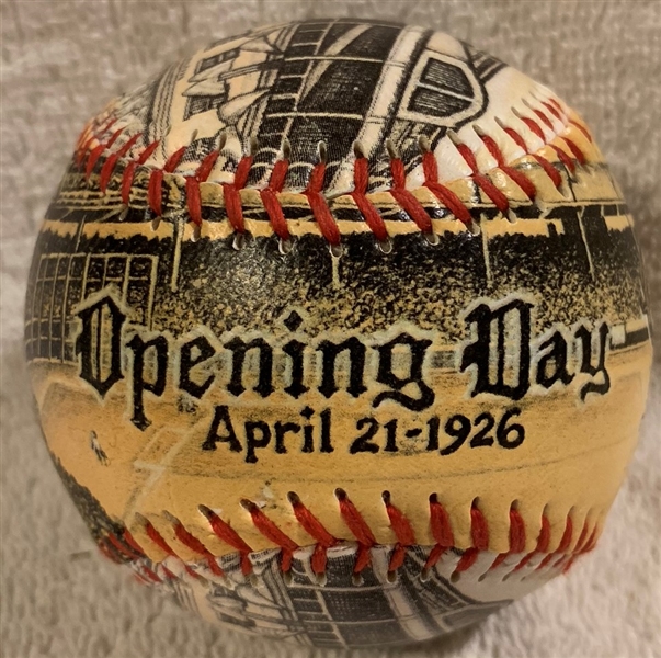 UNFORGETTABALL OPENING DAY COLLECTIBLE WRIGLEY FIELD BASEBALL W/COA