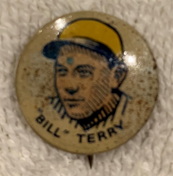 1930 BILL TERRY CRACKER JACK PIN