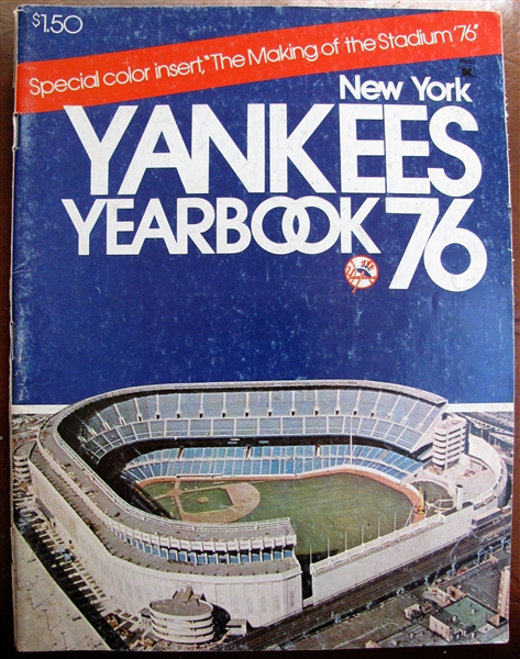 1976 NEW YORK YANKEES YEARBOOK