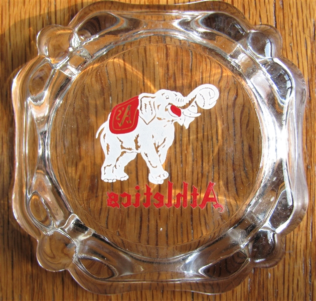 1950's PHILADELPHIA ATHLETICS BASEBALL TEAM GLASS ASHTRAY