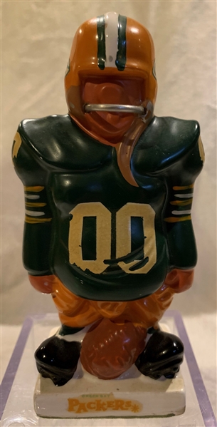 60's GREEN BAY PACKERS  KAIL STATUE - SMALL STANDING LINEMAN