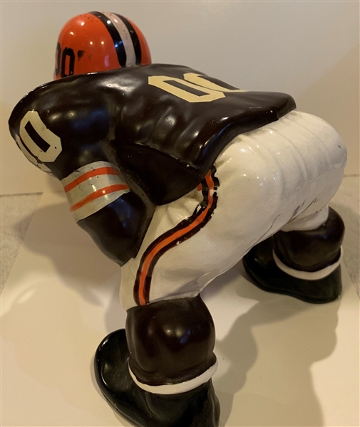 60's CLEVELAND BROWNS KAIL STATUE - LARGE DOWN LINEMAN