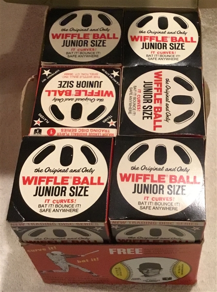 70's COMPLETE BOX OF WIFFLE BALLS w/THURMAN MUNSON