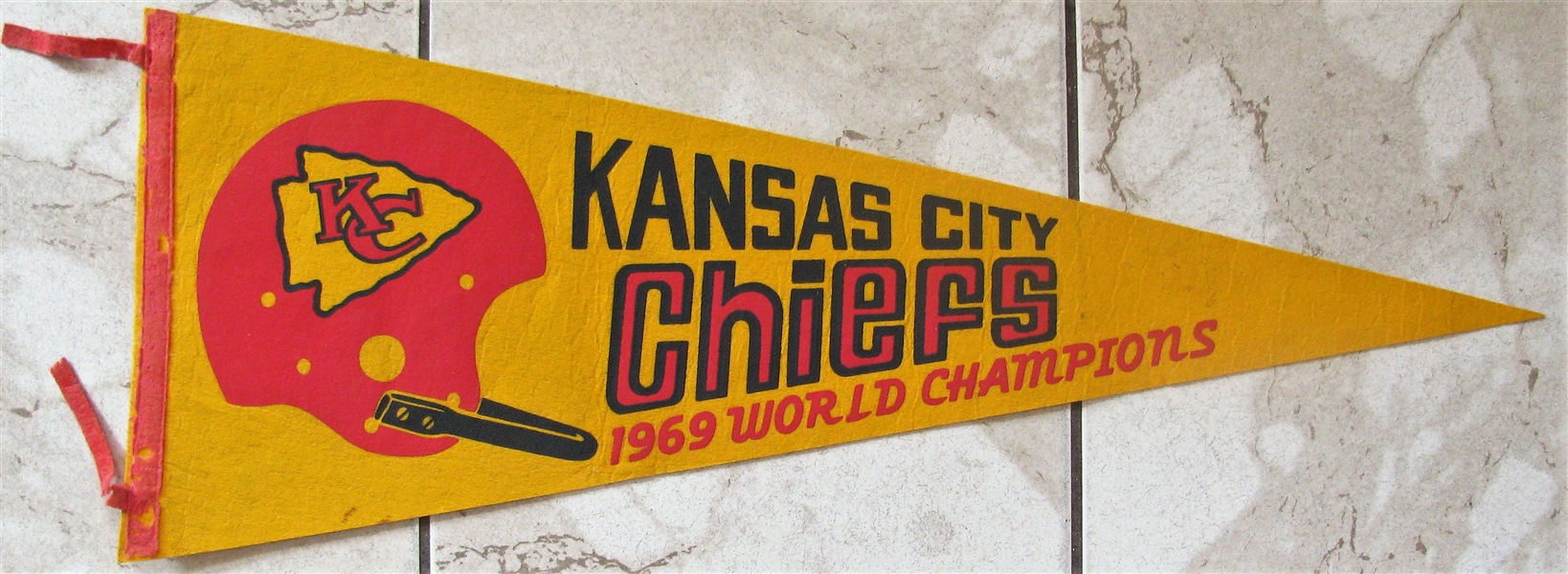 60's KANSAS CITY CHIEFS  1969 WORLD CHAMPIONS PENNANT