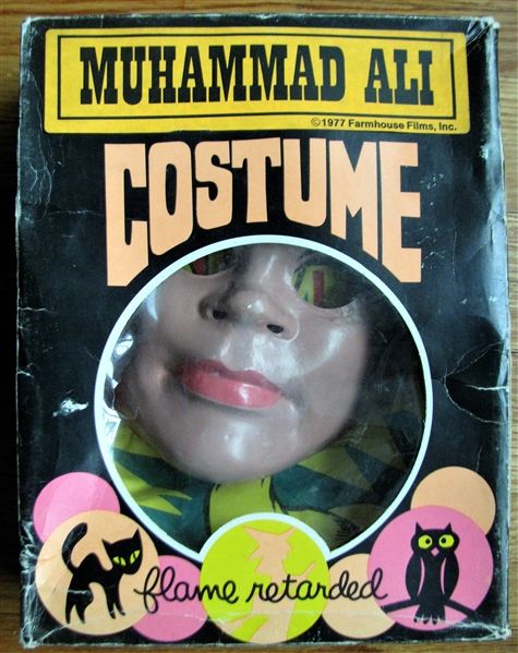 1977 MUHAMMAD ALI COSTUME IN ORIGINAL BOX