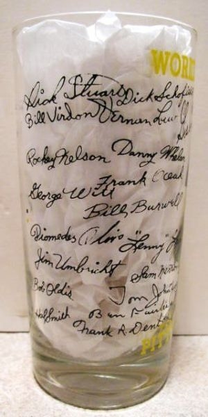 1960 PITTSBURGH PIRATES WORLD CHAMPIONS TEAM GLASS