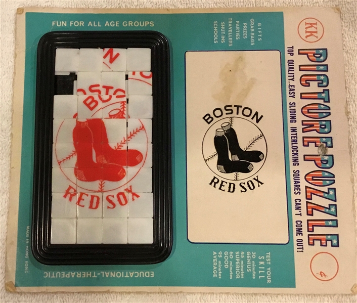 VINTAGE BOSTON RED SOX PICTURE PUZZLE ON CARD - RARE