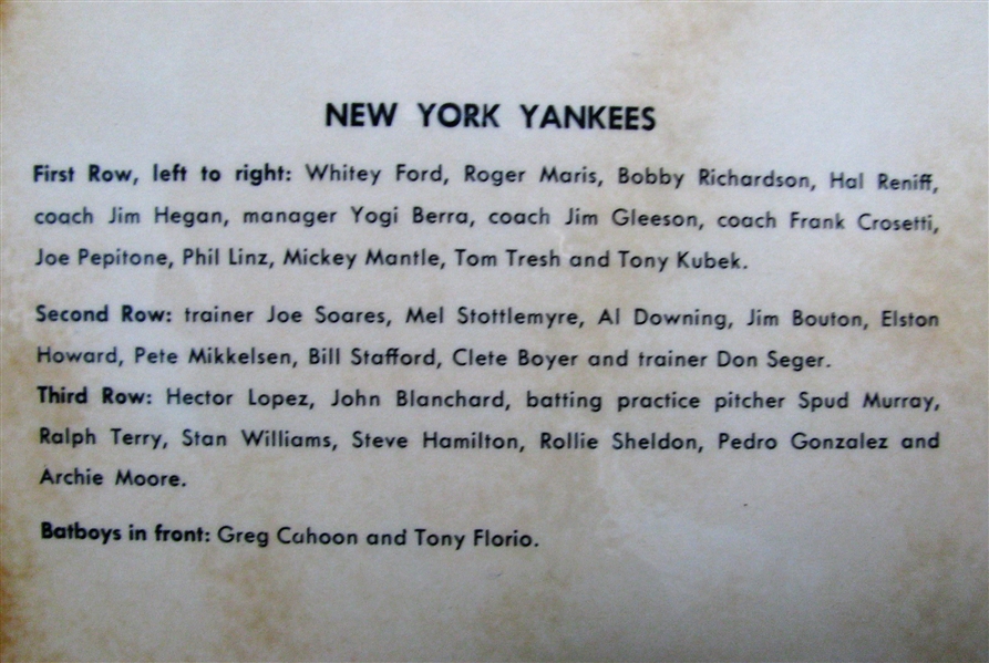 1964 NEW YORK YANKEES TEAM PICTURE PENNANT
