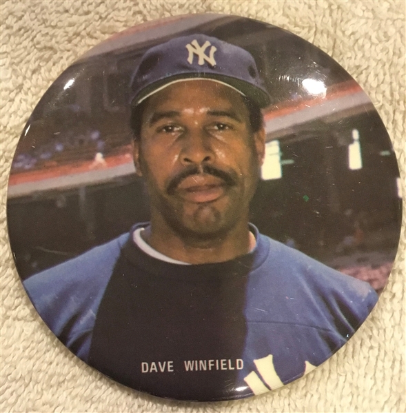 VINTAGE DAVE WINFIELD PIN