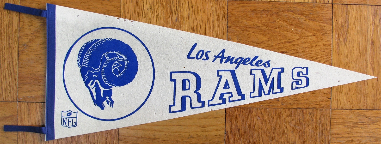 60's LOS ANGELES RAMS FOOTBALL PENNANT