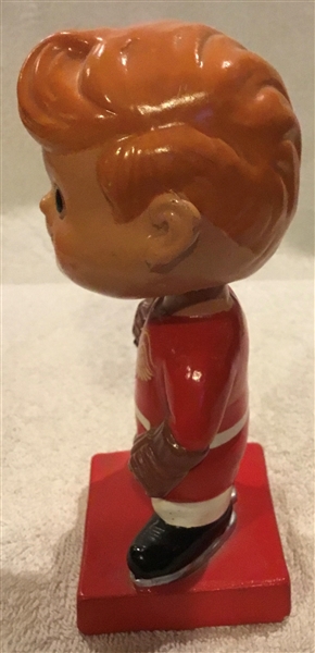 60's DETROIT RED WINGS SQUARE BASE  BOBBING HEAD 
