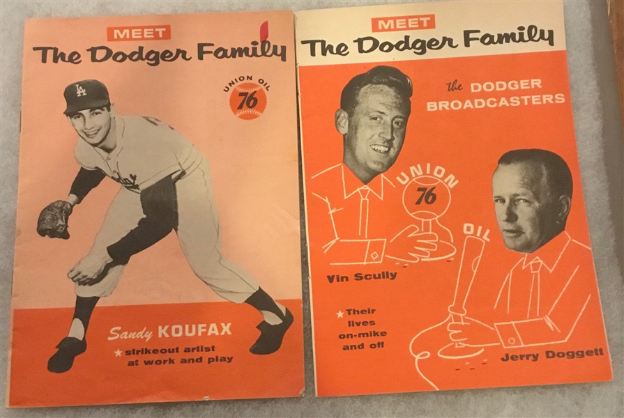 VINTAGE 1960 MEET THE DODGER FAMILY BOOKLETS - 18 DIFFERENT