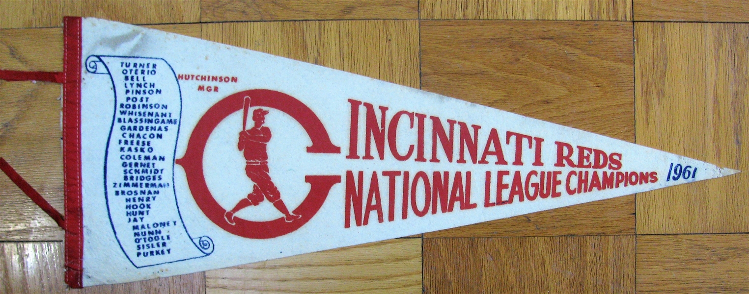 1961 CINCINNATI REDS N.L. CHAMPIONS TEAM SCROLL BASEBALL PENNANT