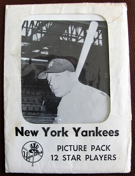 1961 NEW YORK YANKEES PHOTO PACK w/ENVELOPE