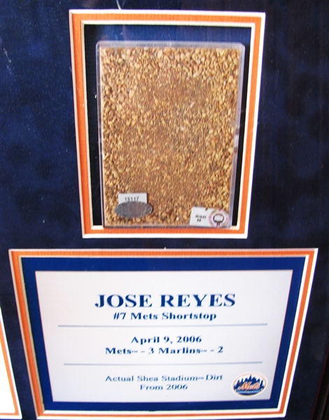 2006 JOSE REYES GAME USED DIRT COLLAGE w/STEINER & METS