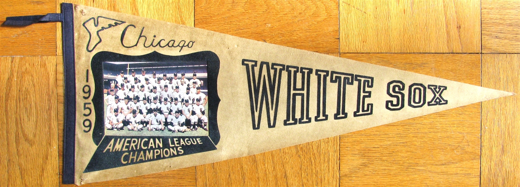 1959 CHICAGO WHITE SOX AMERICAN LEAGUE CHAMPS PHOTO PENNANT