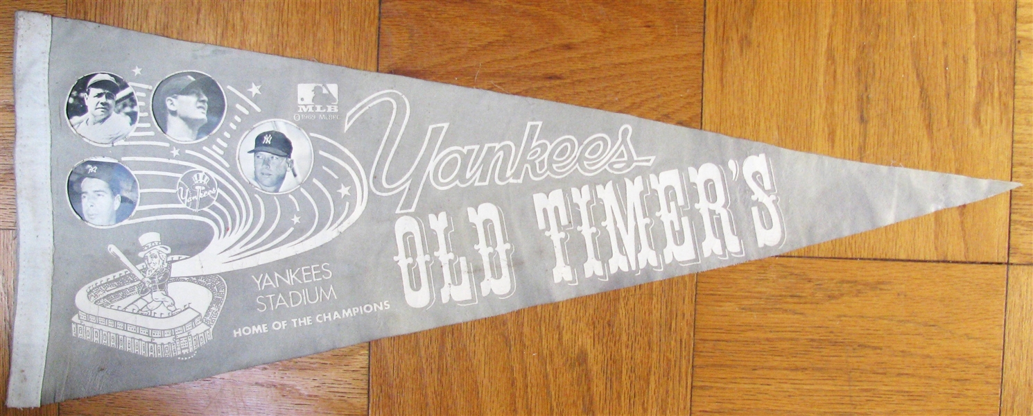 VINTAGE OLD TIMERS PENNANT w/RUTH-GEHRIG-DIMAGGIO & MANTLE