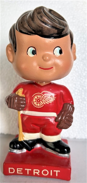 60's DETROIT RED WINGS SQUARE BASE BOBBING HEAD