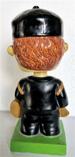 60's UMPIRE BOBBING HEAD - RARE